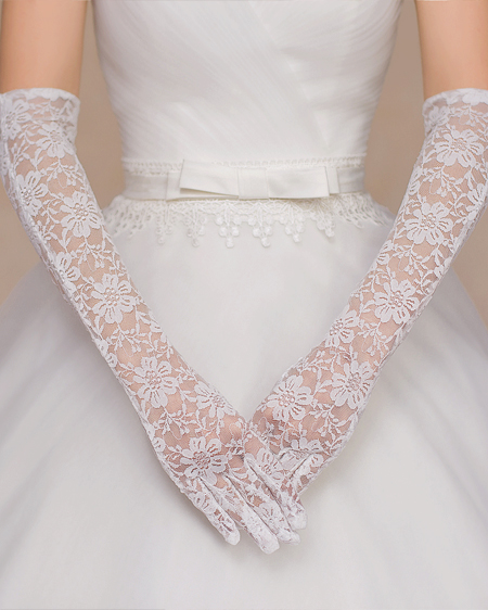 زیباترین دستکش عروس با نقش ریز