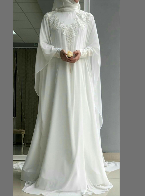 لباس بلند سفید برای مراسم عقد و محضر