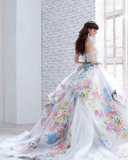 مدل لباس عروس رنگی گلدار
